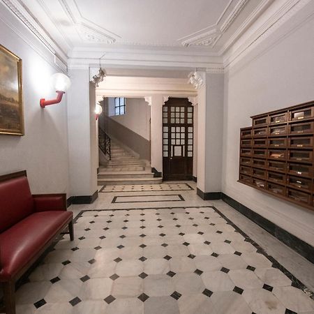 227 - Largo Zecca Luxury Apartment - Nel Cuore Del Centro Di Genova Exterior photo