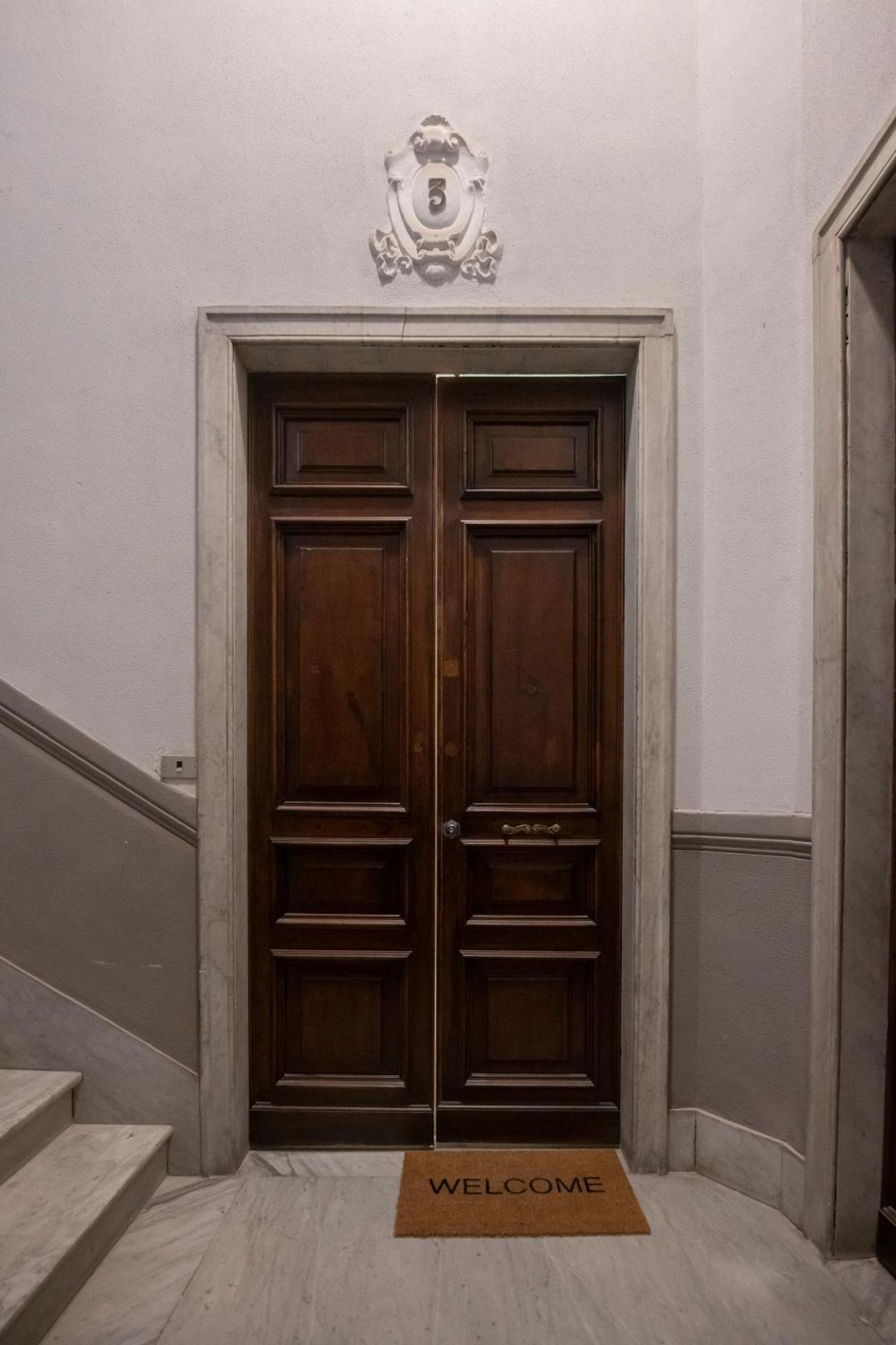 227 - Largo Zecca Luxury Apartment - Nel Cuore Del Centro Di Genova Exterior photo