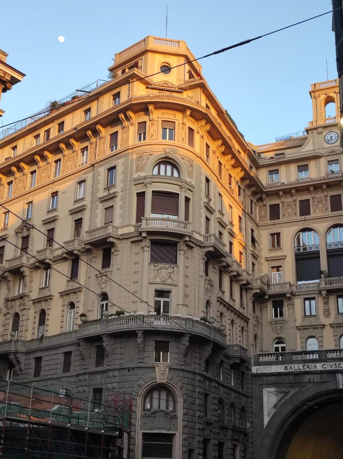 227 - Largo Zecca Luxury Apartment - Nel Cuore Del Centro Di Genova Exterior photo